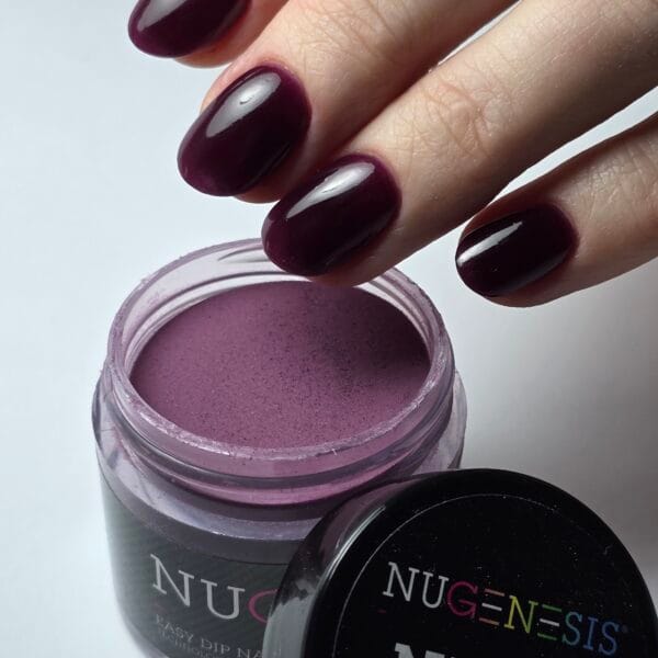 NU 40 Cabernet Sway – puder do manicure tytanowego